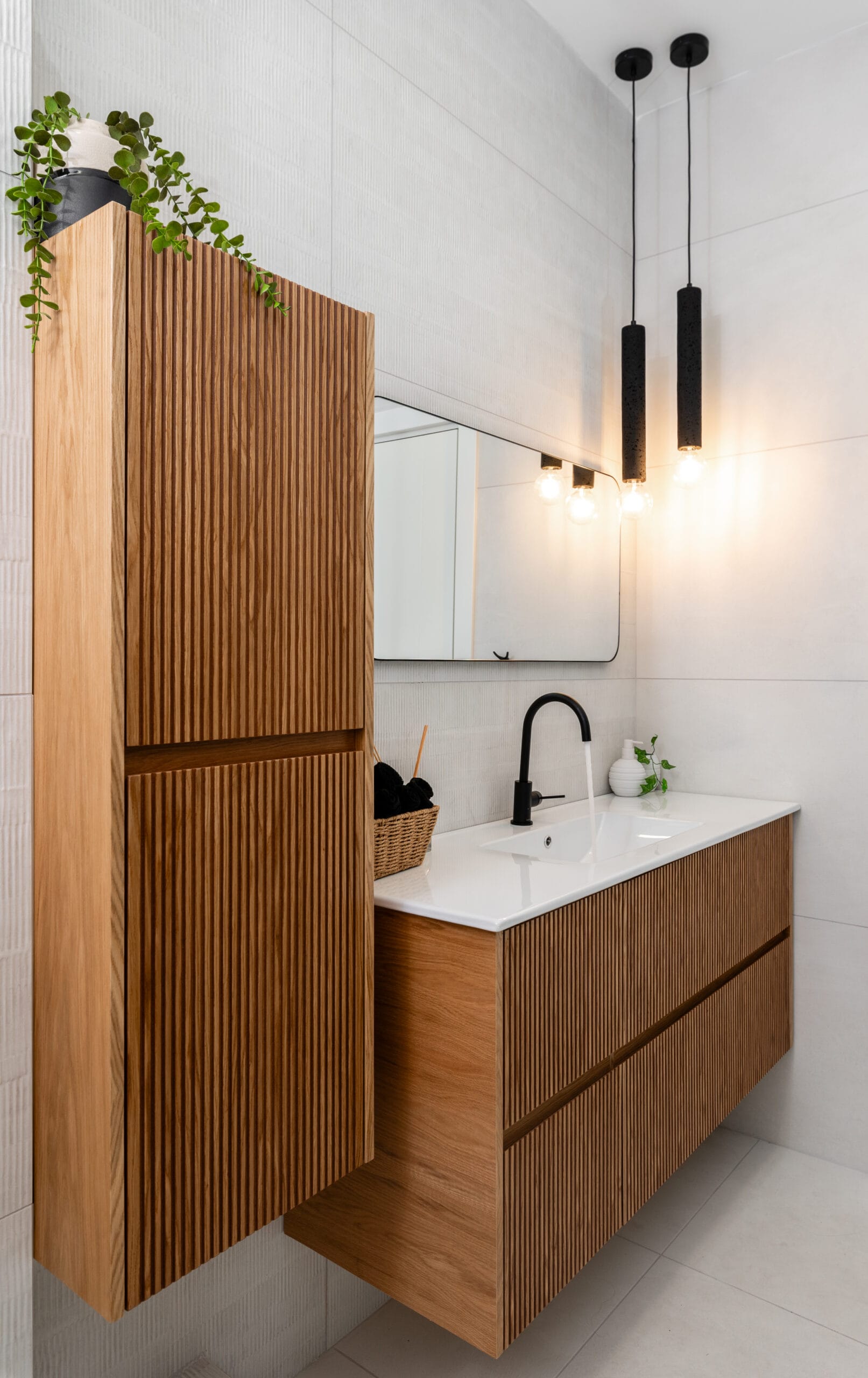 עיצוב חדר אמבטיה בדירה חדשה ביקנעם – עיצוב פנים רלי אמזלג